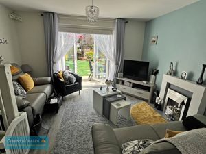 Sitting/Dining Room- click for photo gallery